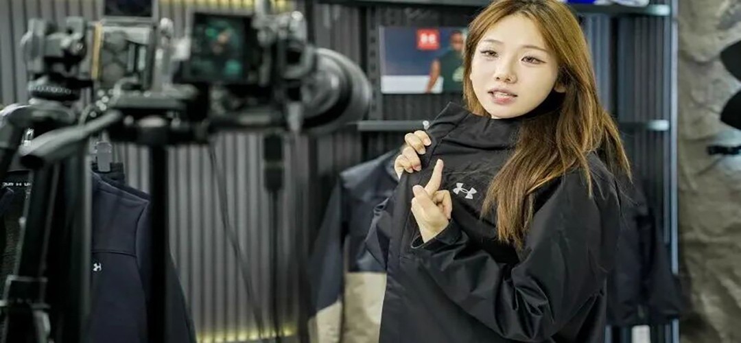 c06de952-8c9a-4164-bfba-03bebf9e8f80